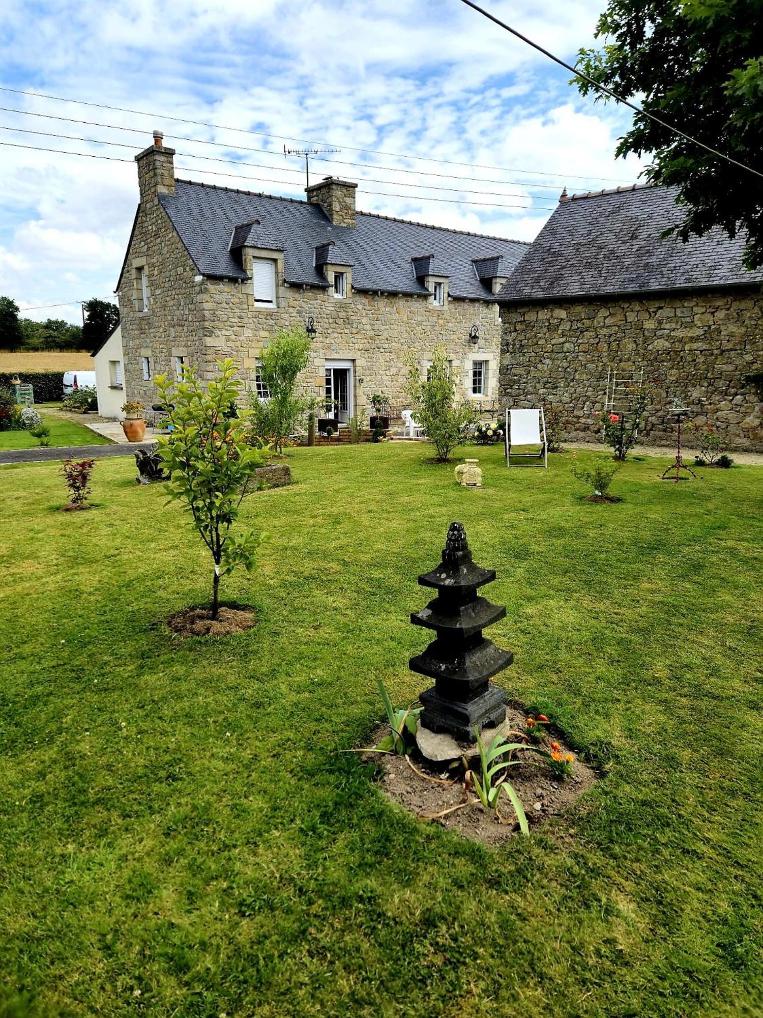 Chambre D'Hotes Avec Petit Dejeuner Compris A Mégrit Kültér fotó